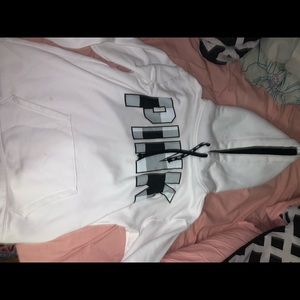 PINK/Victoria secrets sweater